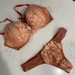 Victoria’s Secret Very Sexy push up bra with matching thong lingerie